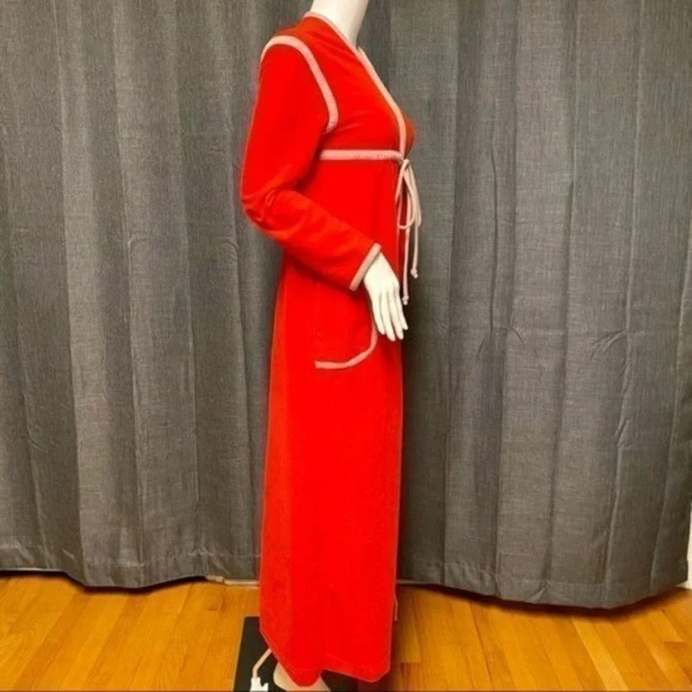 Vassarette vintage‎ 1960's robe/housecoat